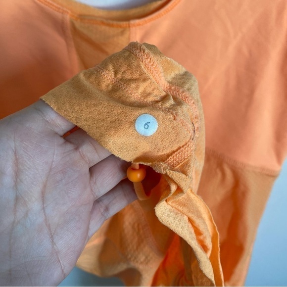 Lululemon Y2K Ta ta Topper Workout Tank in Pizzaz Bright Orange • US 6 - Picture 8 of 9